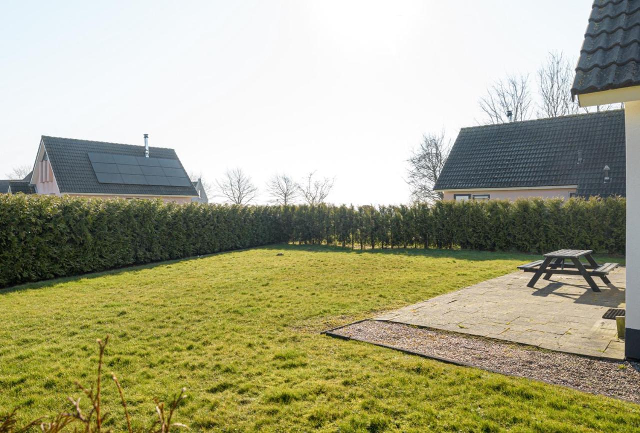 The Frisian Beach House Met Scandinavische Barrel Sauna Villa Tzummarum Esterno foto