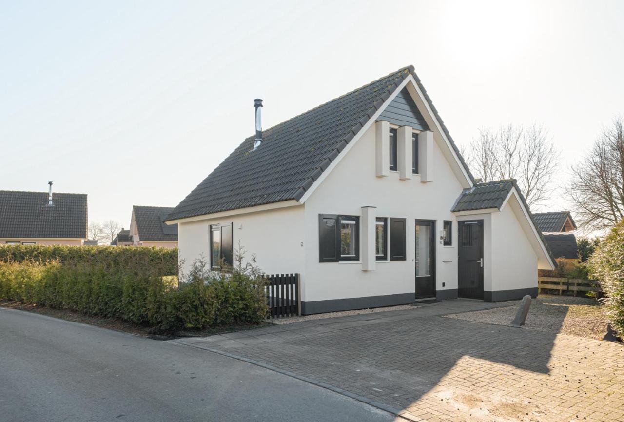 The Frisian Beach House Met Scandinavische Barrel Sauna Villa Tzummarum Esterno foto